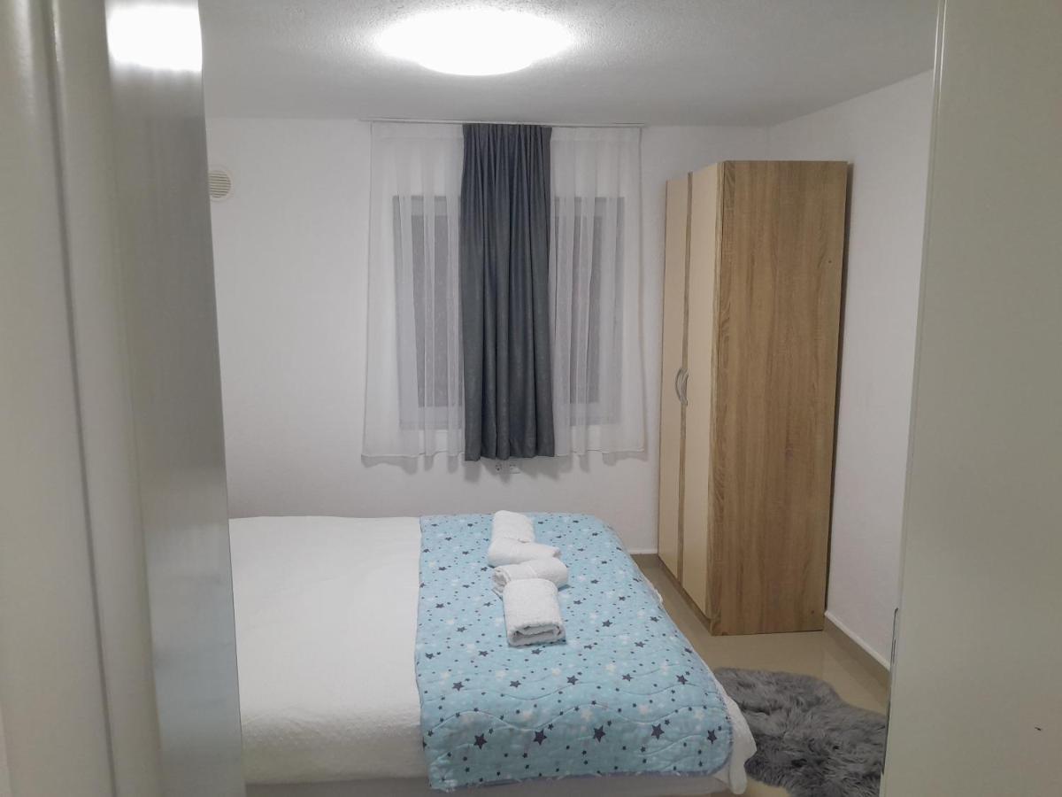 Apartmani Bet Gradacac 1 Maj Broj 24 المظهر الخارجي الصورة